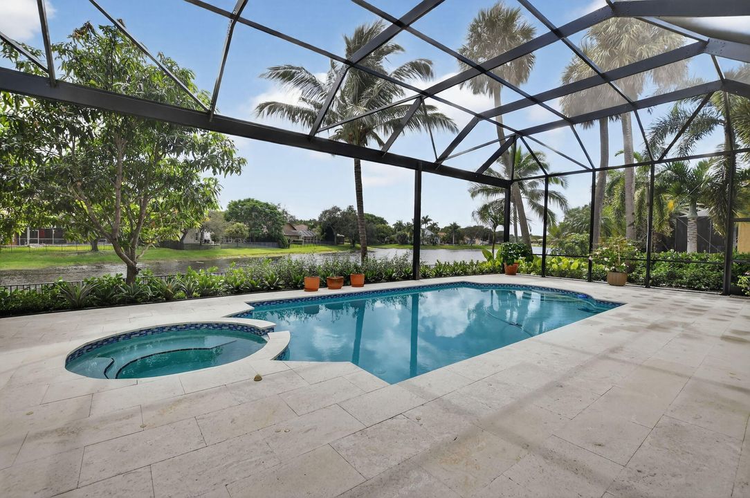 Active With Contract: $2,499,000 (6 beds, 4 baths, 4740 Square Feet)