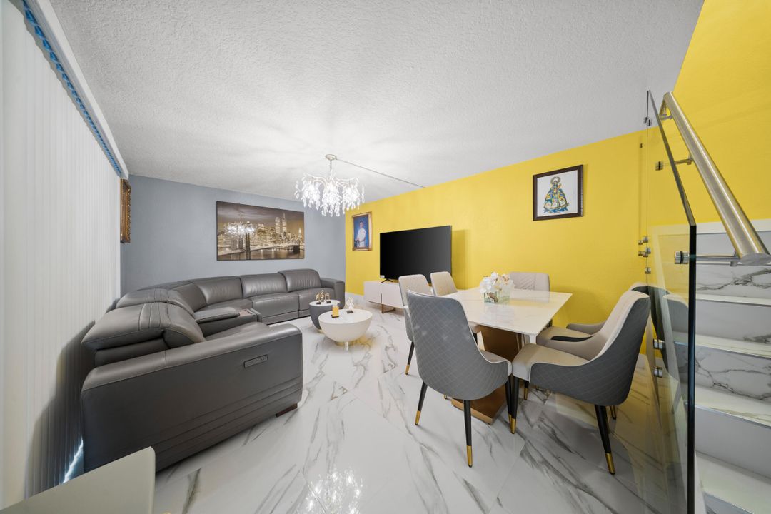 En Venta: $400,000 (2 camas, 2 baños, 1236 Pies cuadrados)