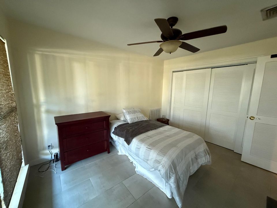 For Sale: $1,196,000 (3 beds, 2 baths, 1886 Square Feet)