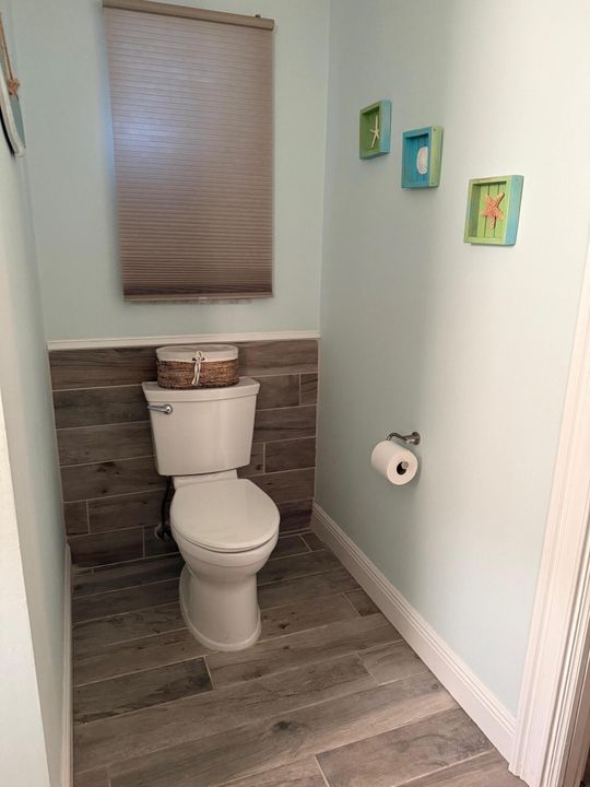 For Sale: $1,196,000 (3 beds, 2 baths, 1886 Square Feet)