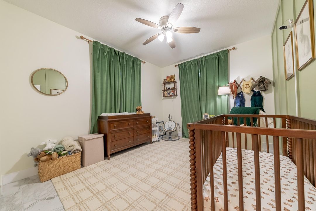 待售: $439,000 (4 贝兹, 2 浴室, 1790 平方英尺)