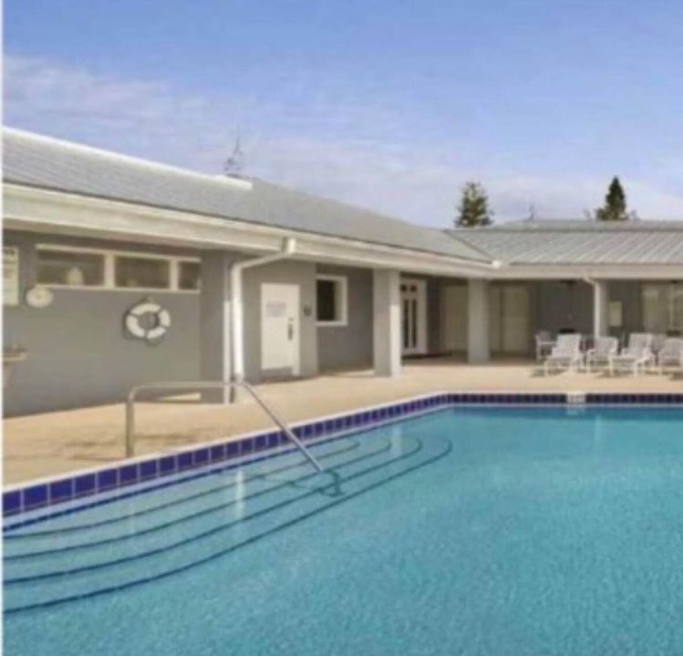 待售: $75,000 (2 贝兹, 2 浴室, 960 平方英尺)