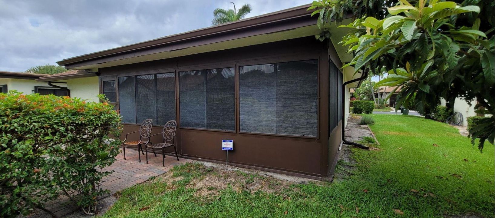 For Rent: $2,050 (2 beds, 2 baths, 1251 Square Feet)