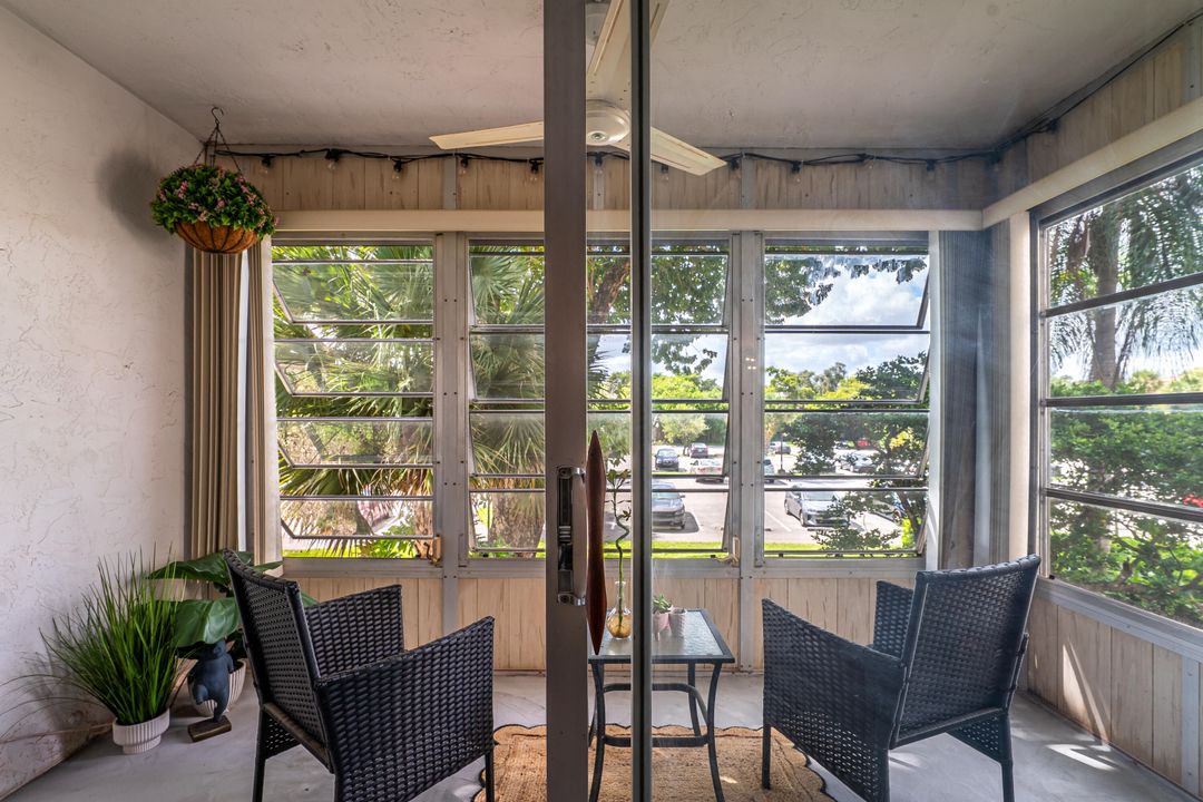 Active With Contract: $160,000 (1 beds, 1 baths, 1129 Square Feet)