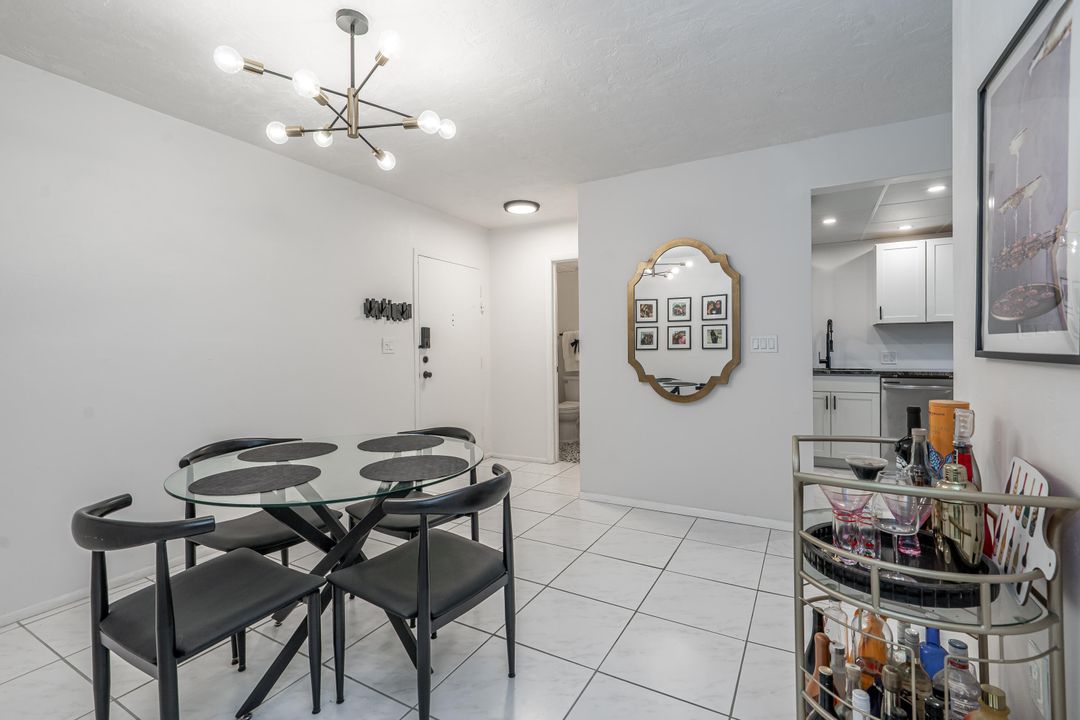 Active With Contract: $160,000 (1 beds, 1 baths, 1129 Square Feet)