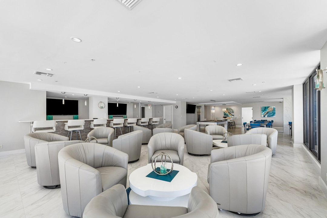 For Sale: $965,000 (2 beds, 2 baths, 1668 Square Feet)