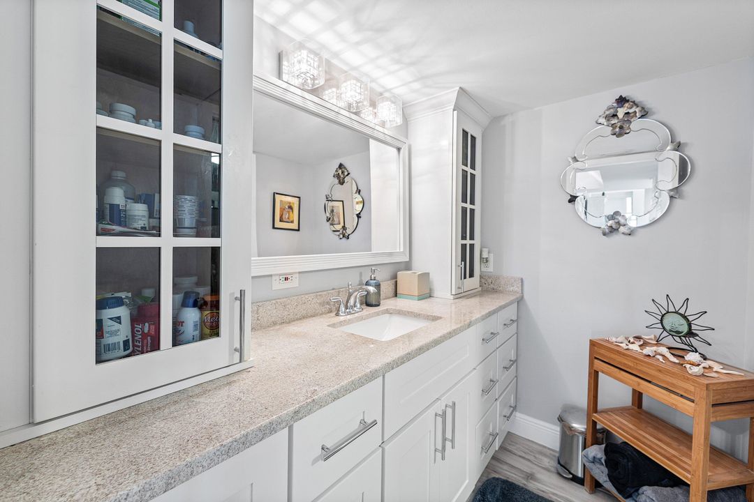 For Sale: $965,000 (2 beds, 2 baths, 1668 Square Feet)