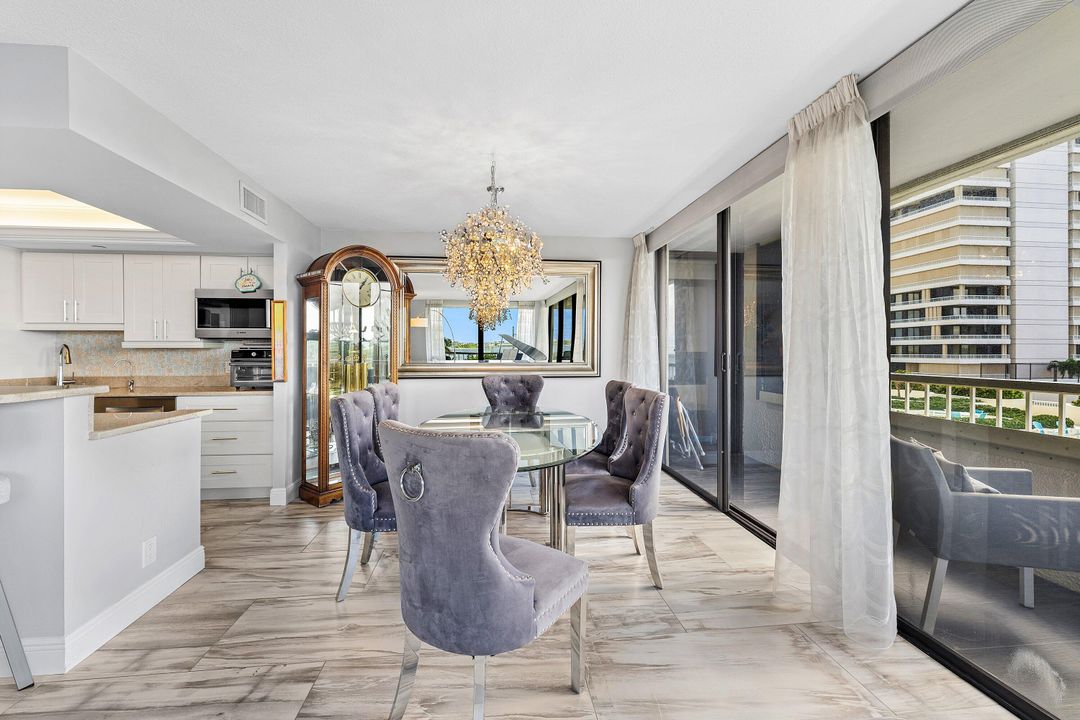 For Sale: $965,000 (2 beds, 2 baths, 1668 Square Feet)