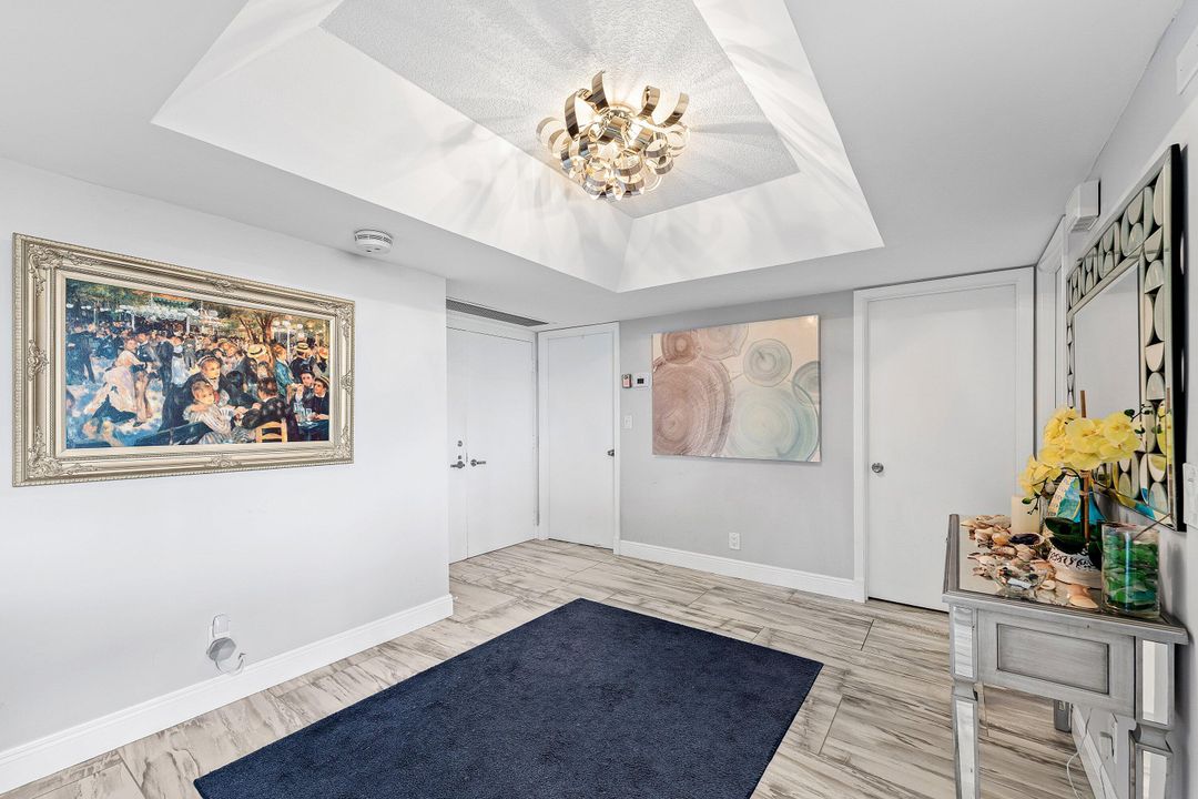 For Sale: $965,000 (2 beds, 2 baths, 1668 Square Feet)