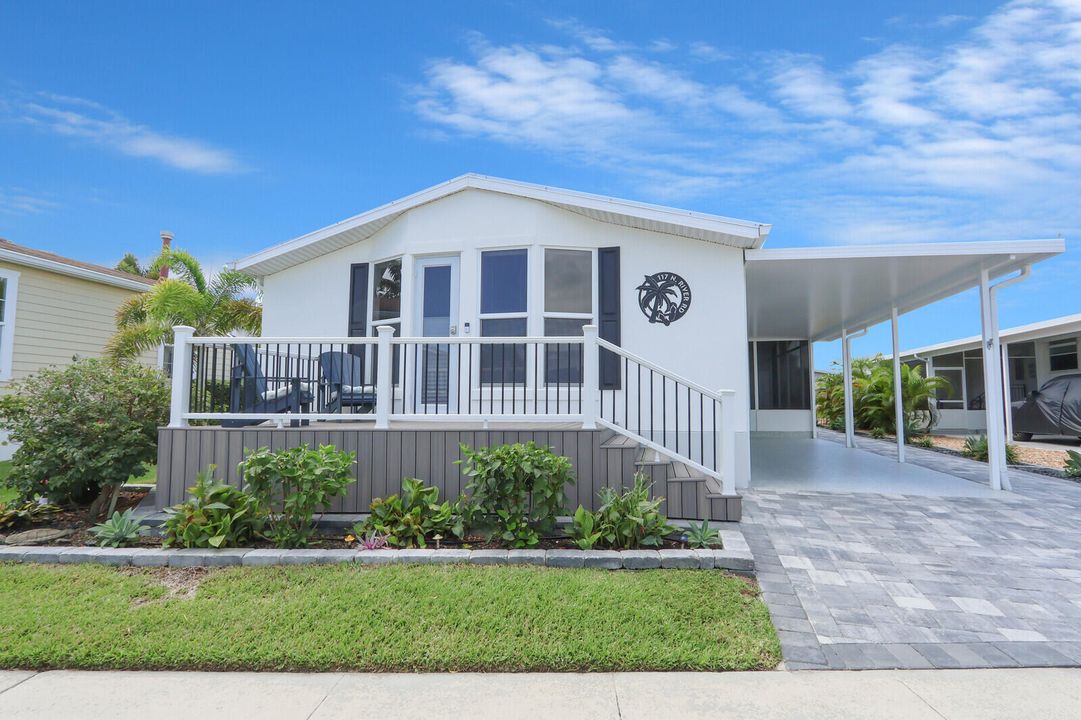 For Sale: $629,000 (3 beds, 2 baths, 1472 Square Feet)