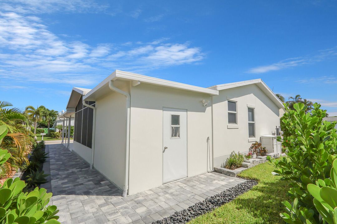 For Sale: $629,000 (3 beds, 2 baths, 1472 Square Feet)