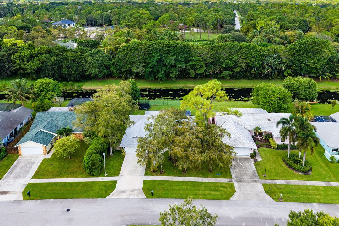 Activo con contrato: $5,600 (3 camas, 2 baños, 1550 Pies cuadrados)