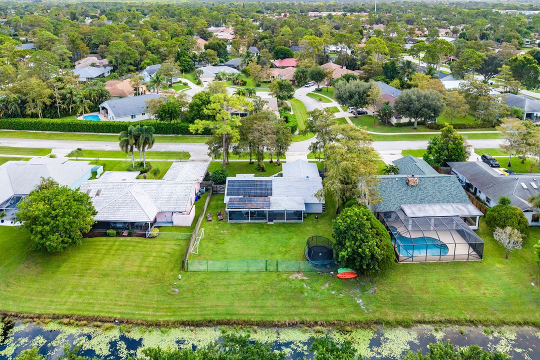 Activo con contrato: $5,600 (3 camas, 2 baños, 1550 Pies cuadrados)