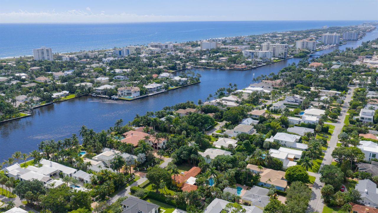 合同活跃: $4,995,000 (3 贝兹, 3 浴室, 2788 平方英尺)