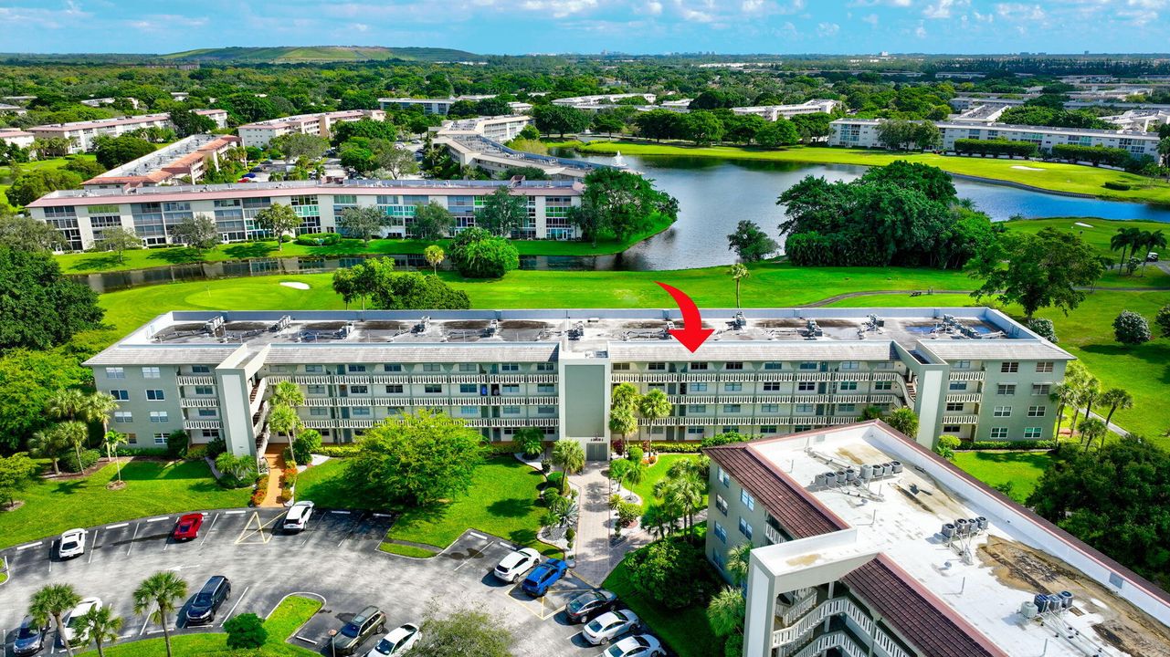 Под контрактом: $139,000 (2 спален, 2 ванн, 1156 Квадратных фут)