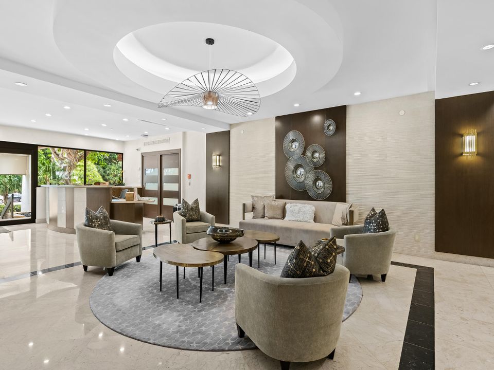 For Sale: $1,275,000 (3 beds, 3 baths, 2430 Square Feet)