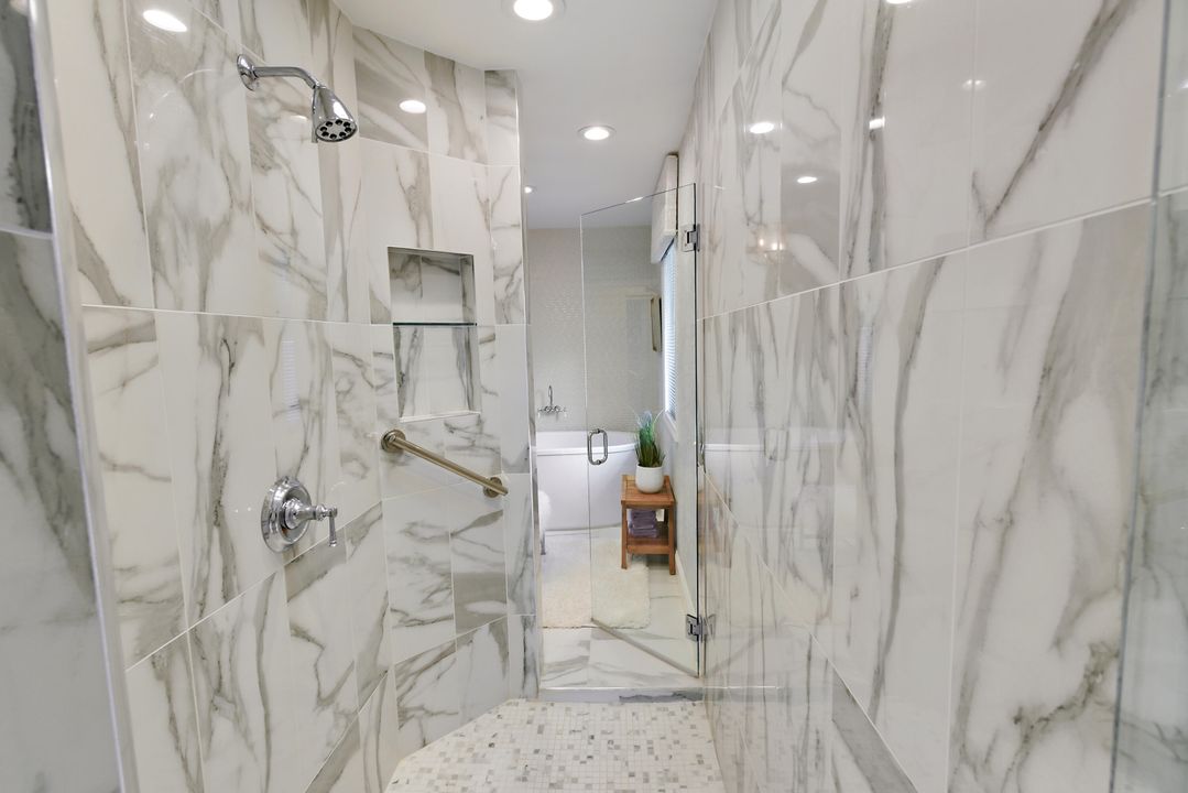 待售: $1,725,000 (5 贝兹, 4 浴室, 3895 平方英尺)