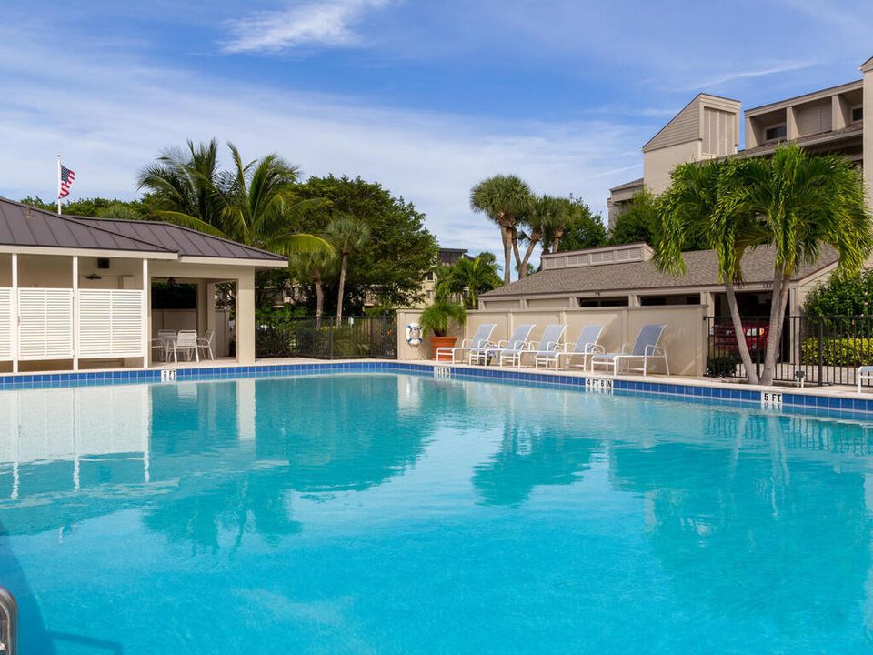 待售: $825,000 (2 贝兹, 2 浴室, 1800 平方英尺)