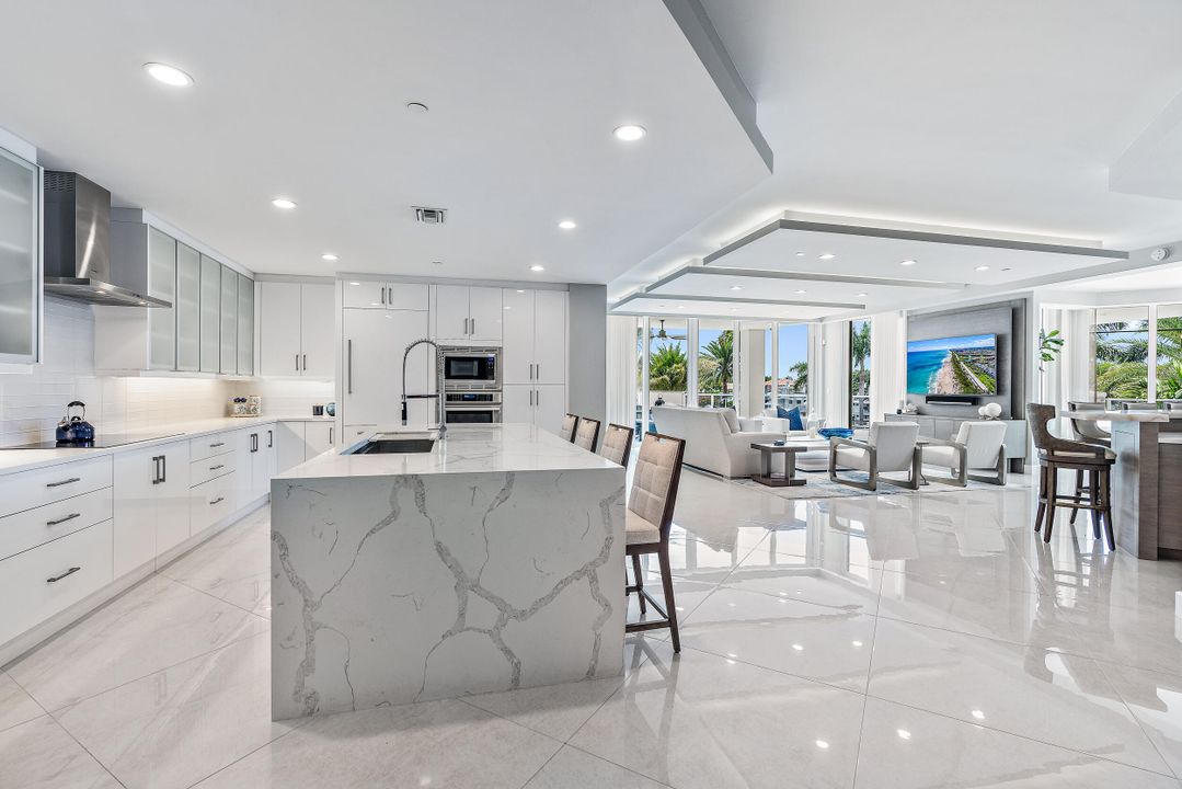 Active With Contract: $4,590,000 (4 beds, 4 baths, 3849 Square Feet)