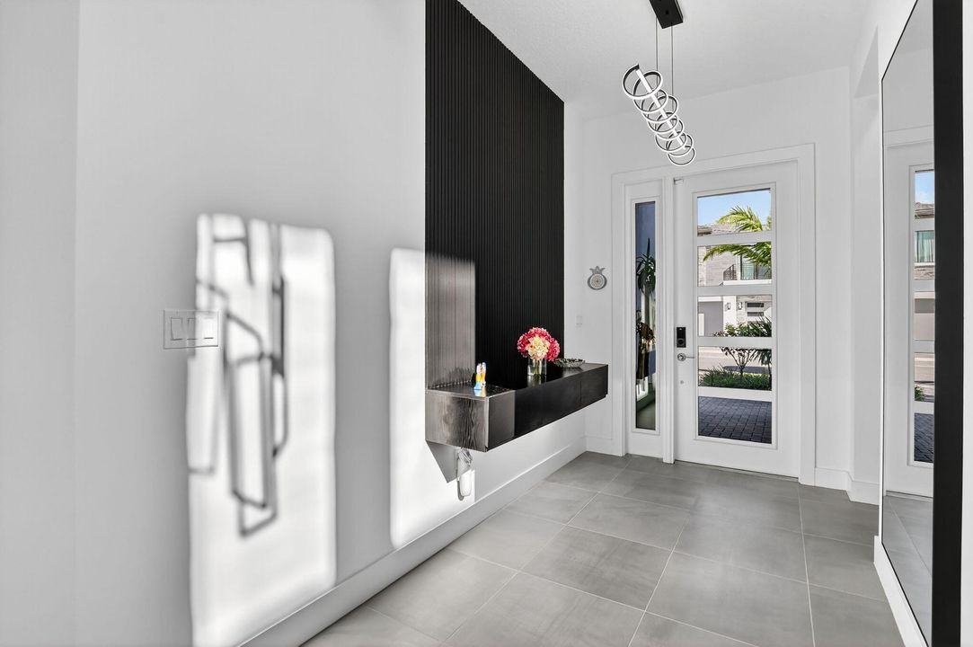 For Sale: $2,285,000 (5 beds, 7 baths, 4605 Square Feet)