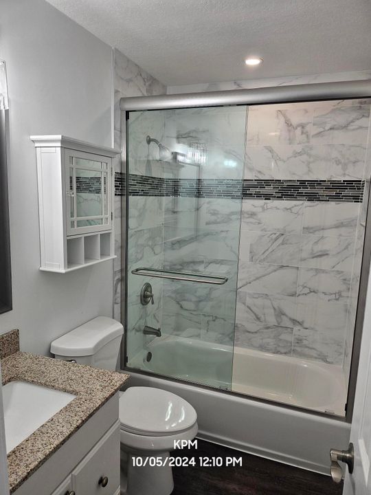 出租: $3,500 (4 贝兹, 2 浴室, 1600 平方英尺)