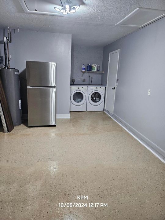 出租: $3,500 (4 贝兹, 2 浴室, 1600 平方英尺)