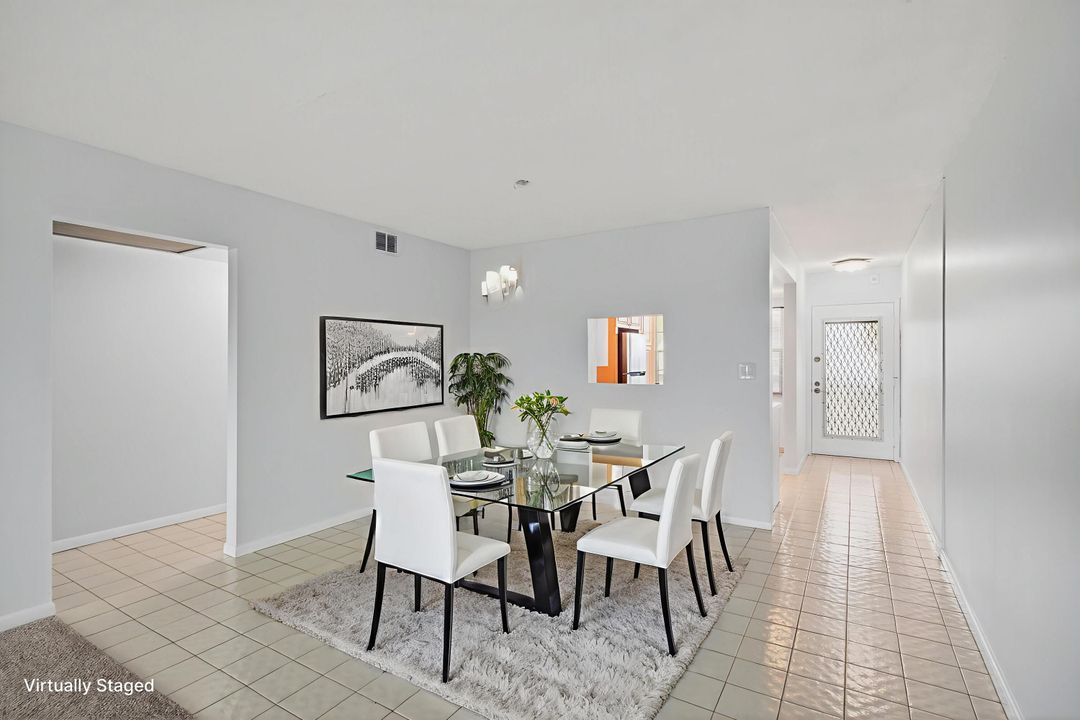 Под контрактом: $139,000 (2 спален, 2 ванн, 1156 Квадратных фут)