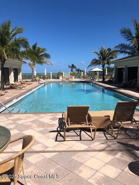 For Sale: $2,250,000 (3 beds, 3 baths, 3143 Square Feet)