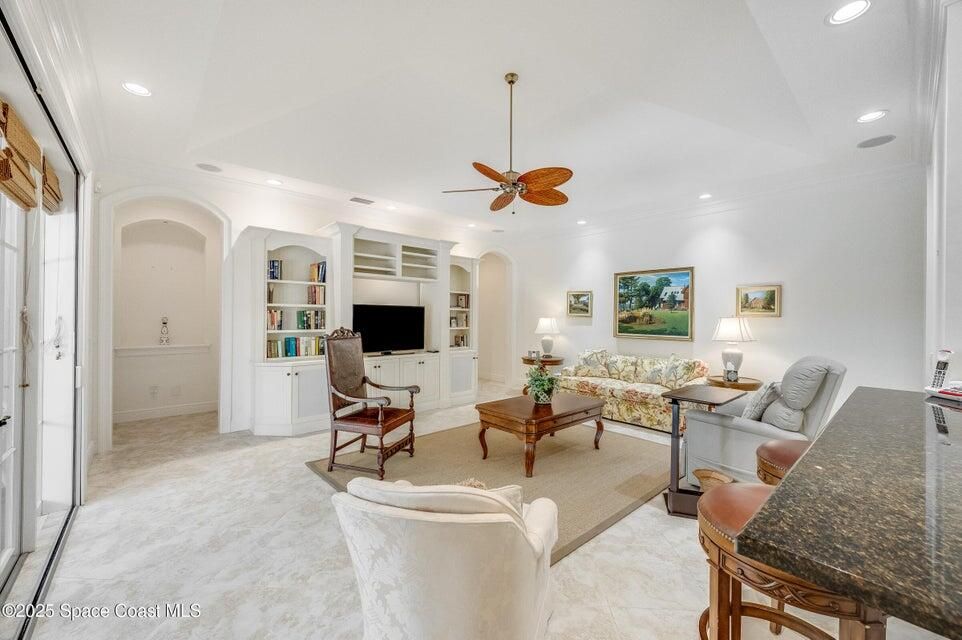 For Sale: $2,250,000 (3 beds, 3 baths, 3143 Square Feet)