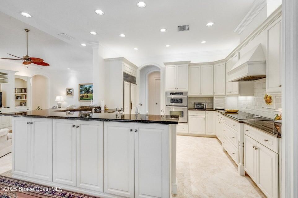 For Sale: $2,250,000 (3 beds, 3 baths, 3143 Square Feet)