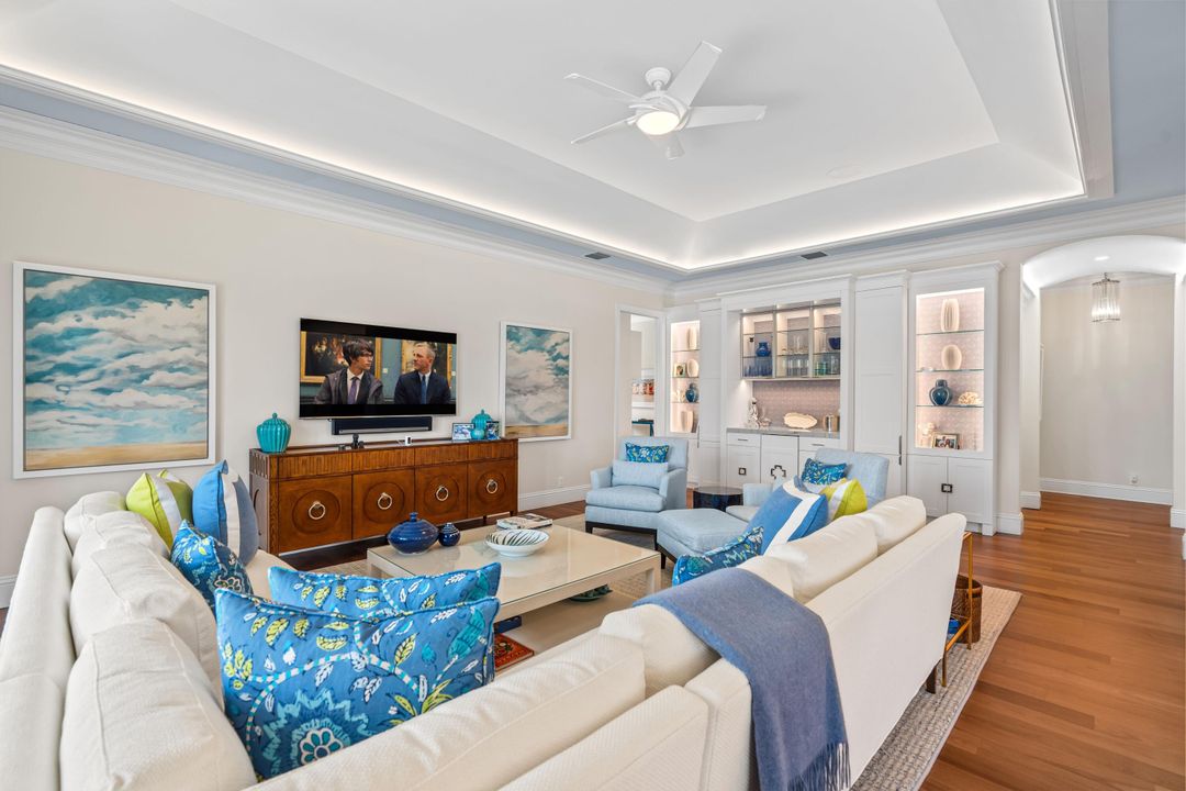 En Venta: $13,495,000 (4 camas, 4 baños, 4456 Pies cuadrados)