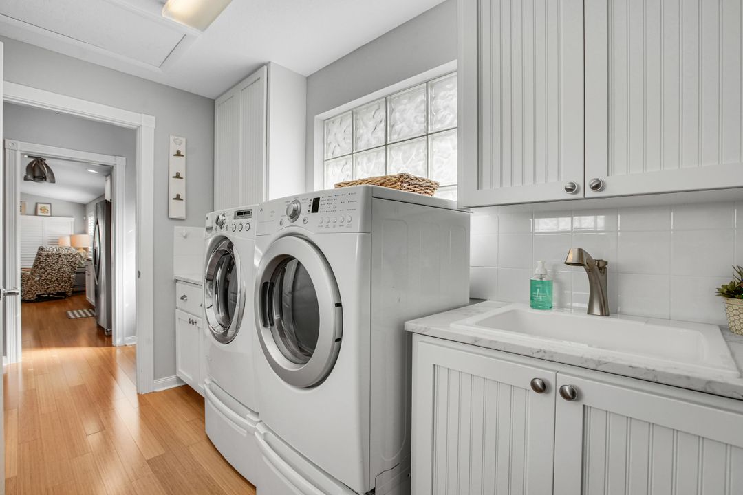 合同活跃: $630,000 (2 贝兹, 2 浴室, 1513 平方英尺)