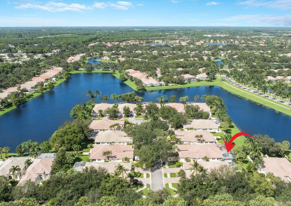 合同活跃: $630,000 (2 贝兹, 2 浴室, 1513 平方英尺)