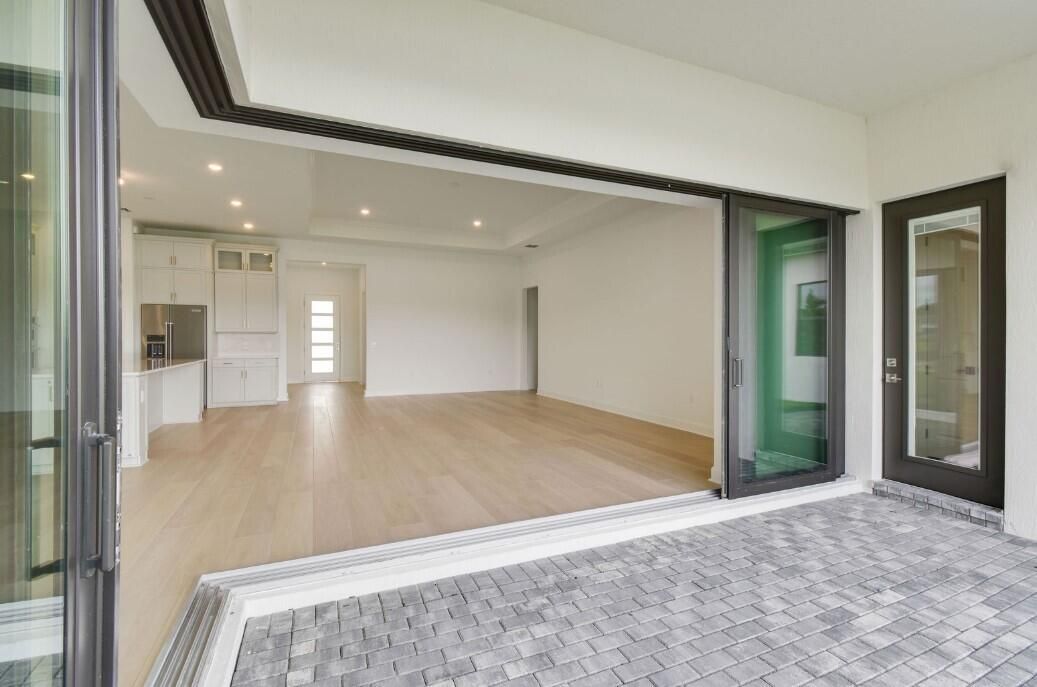 En Venta: $1,199,680 (3 camas, 4 baños, 2687 Pies cuadrados)