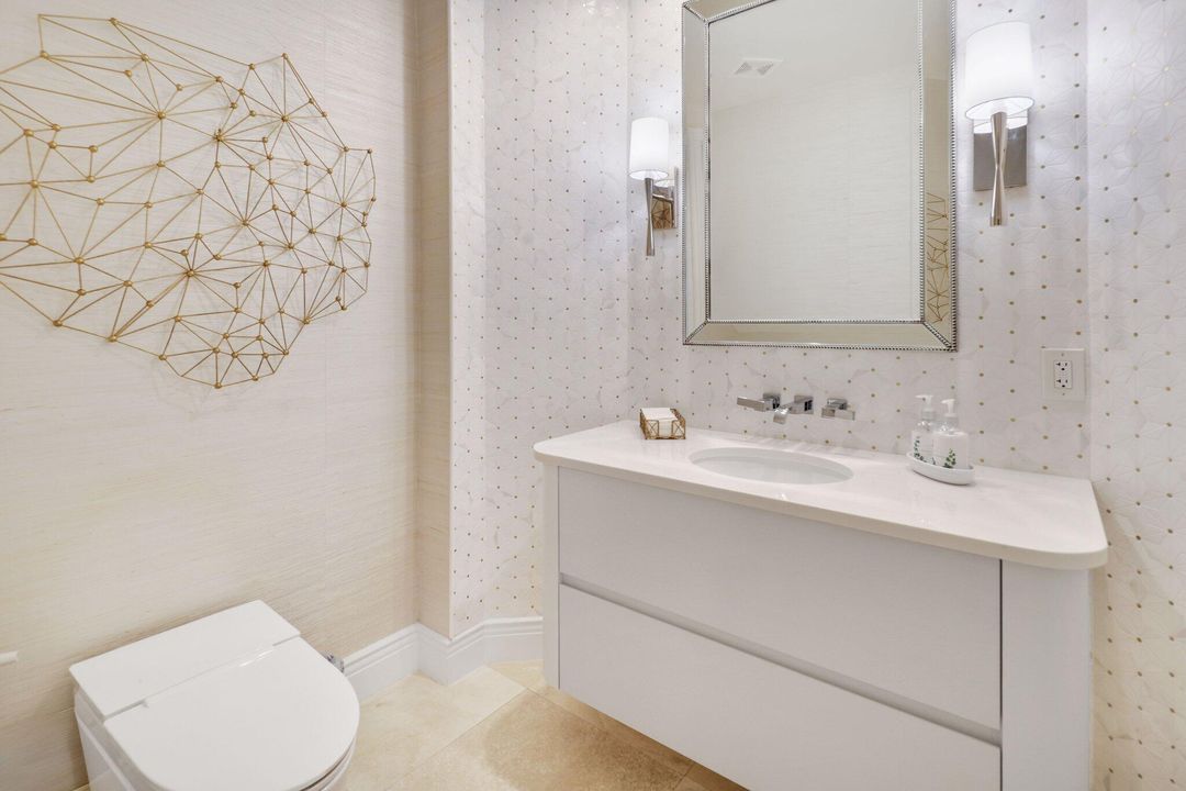 На продажу: $13,900,000 (5 спален, 7 ванн, 7022 Квадратных фут)