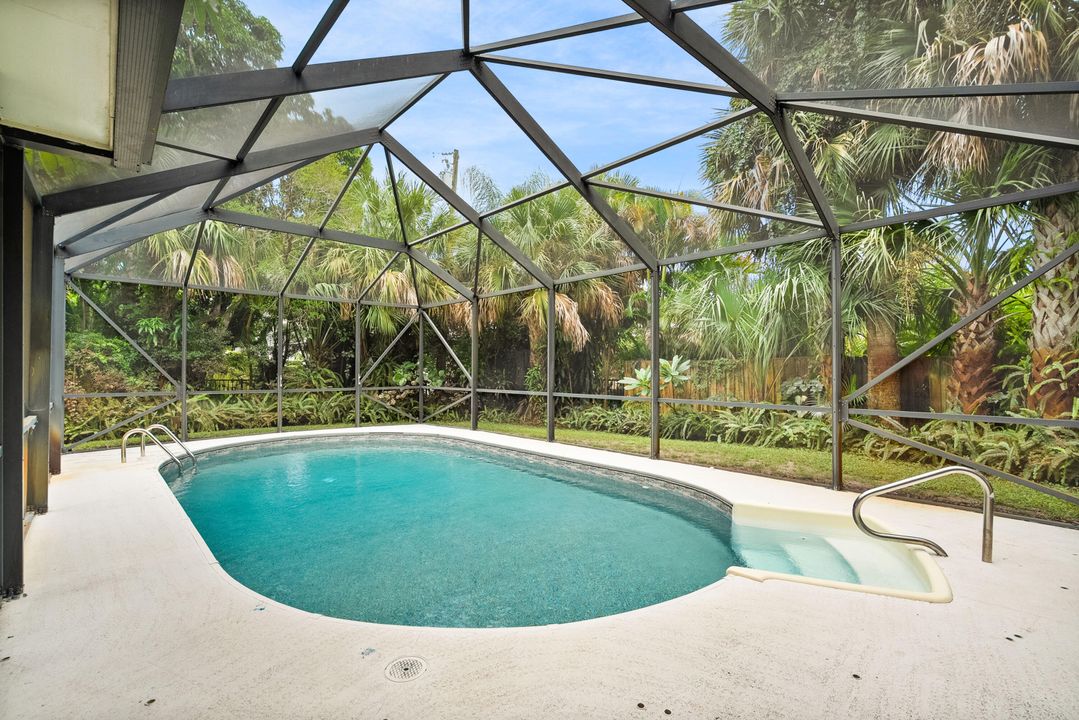 For Sale: $825,000 (3 beds, 2 baths, 2100 Square Feet)