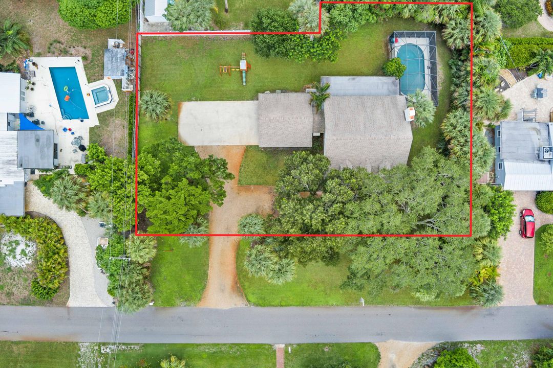 For Sale: $825,000 (3 beds, 2 baths, 2100 Square Feet)