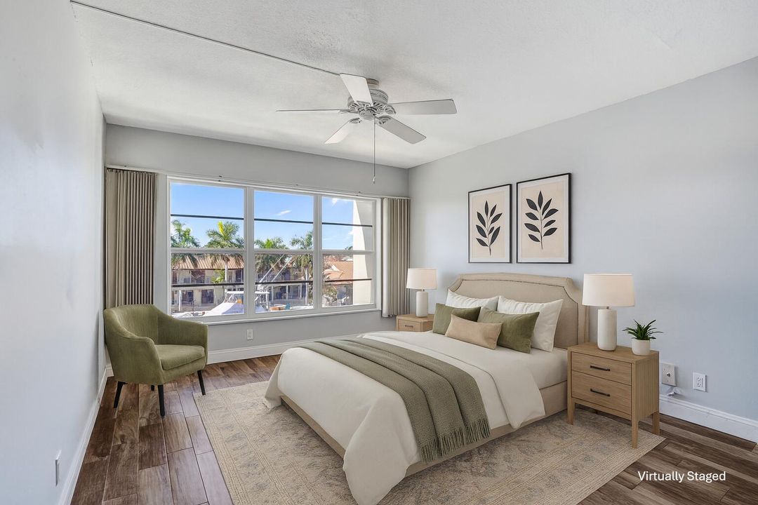 For Sale: $315,000 (1 beds, 1 baths, 900 Square Feet)