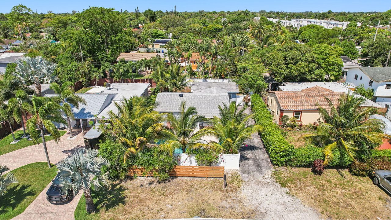 待售: $775,000 (3 贝兹, 2 浴室, 1347 平方英尺)