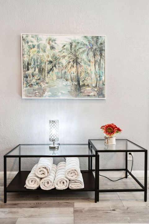 待售: $775,000 (3 贝兹, 2 浴室, 1347 平方英尺)