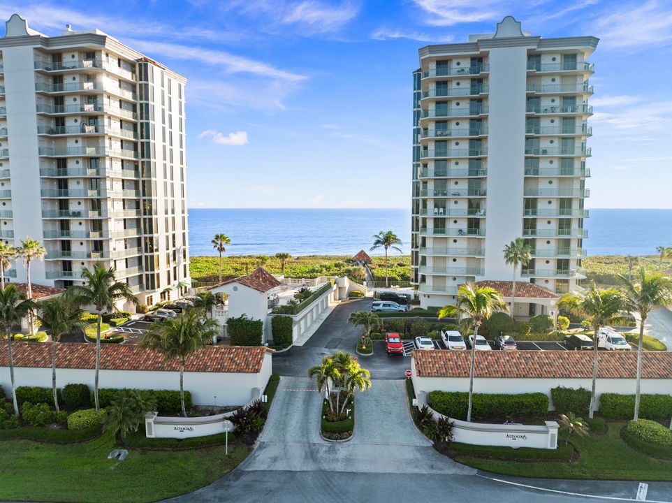 For Sale: $1,250,000 (3 beds, 3 baths, 2635 Square Feet)