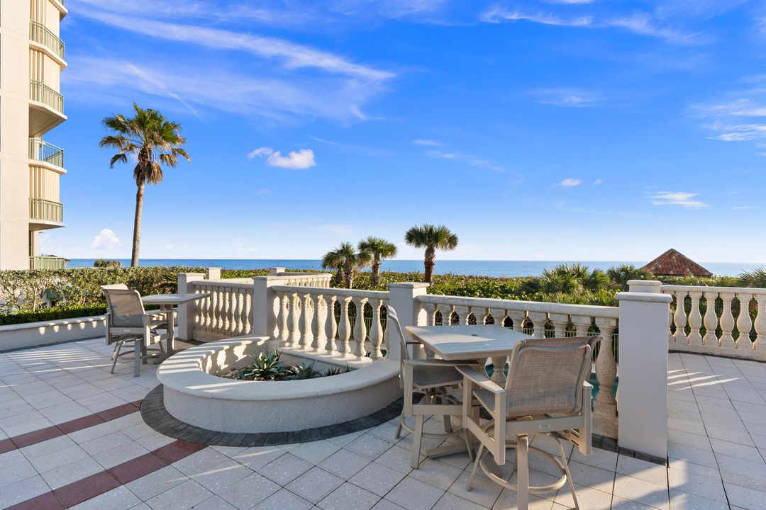 For Sale: $1,250,000 (3 beds, 3 baths, 2635 Square Feet)