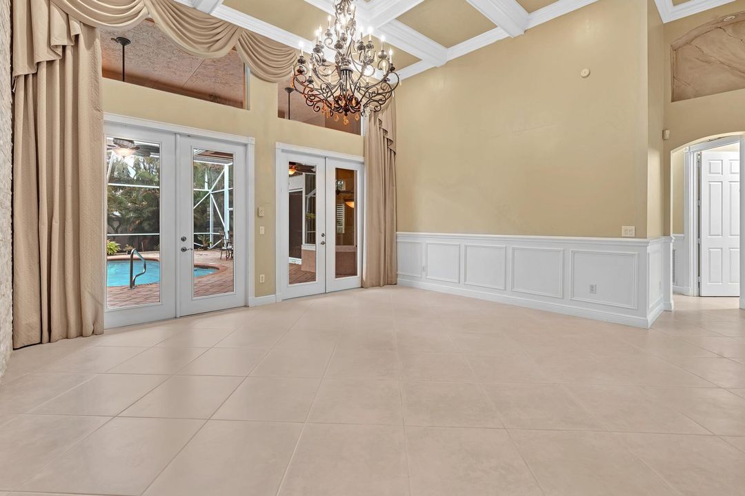 For Sale: $1,225,000 (5 beds, 3 baths, 3541 Square Feet)