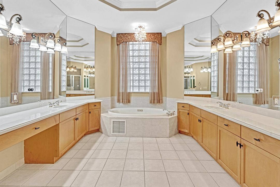 For Sale: $1,225,000 (5 beds, 3 baths, 3541 Square Feet)