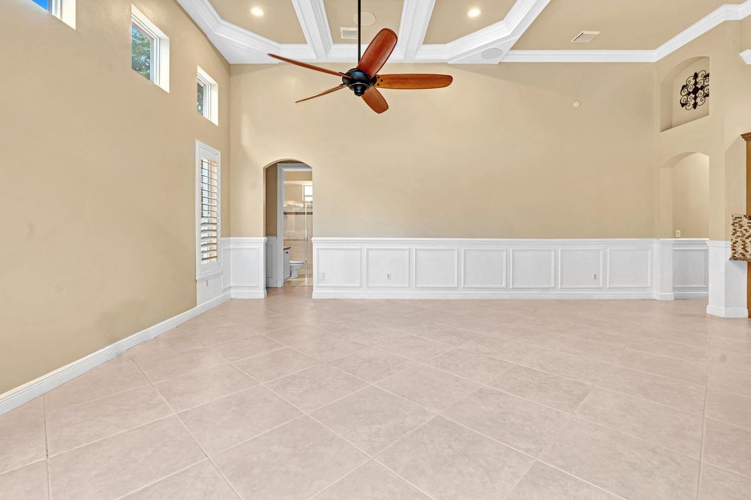 For Sale: $1,225,000 (5 beds, 3 baths, 3541 Square Feet)