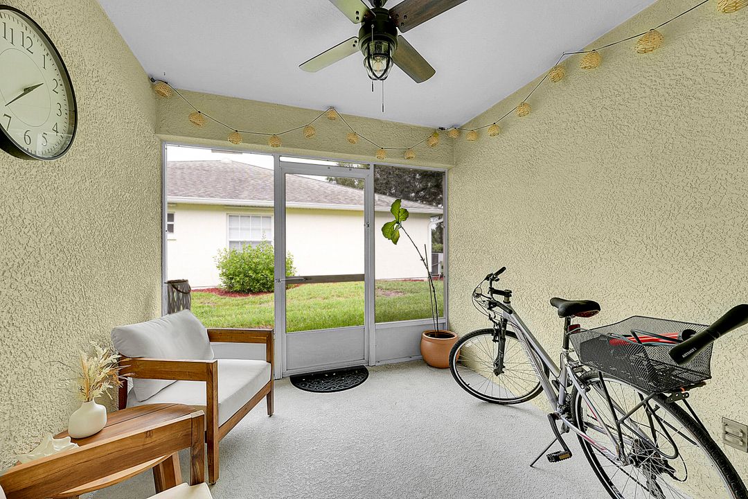 En Venta: $289,000 (2 camas, 2 baños, 1500 Pies cuadrados)