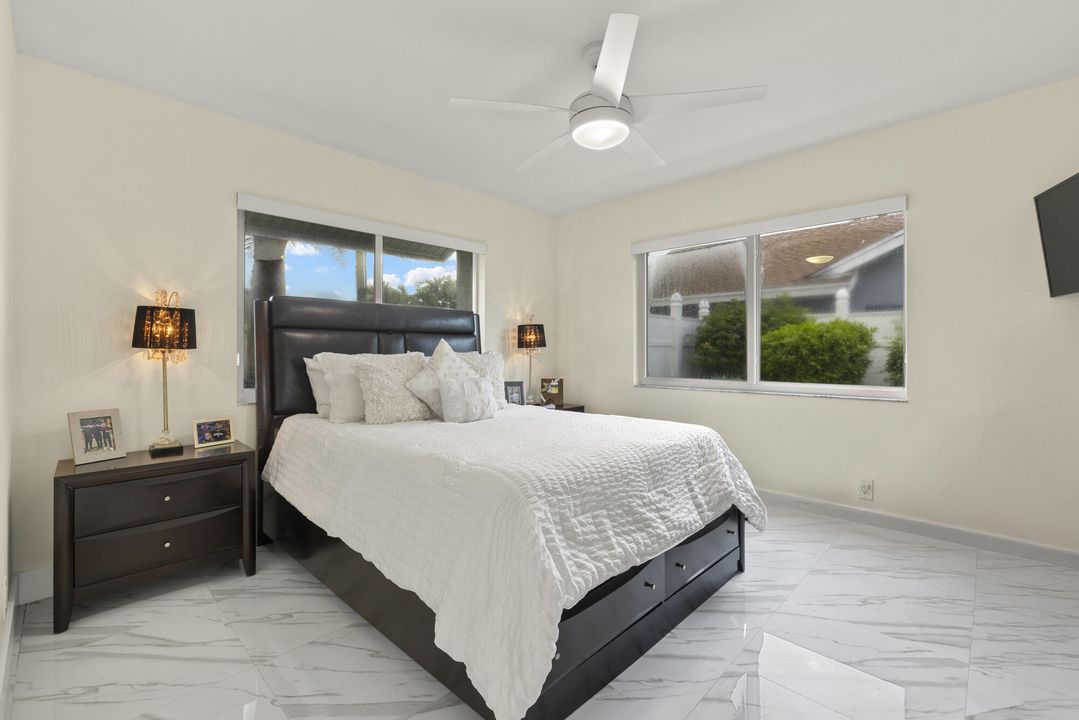 出租: $8,000 (4 贝兹, 3 浴室, 1920 平方英尺)