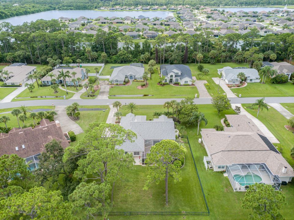 For Sale: $685,000 (4 beds, 3 baths, 2223 Square Feet)