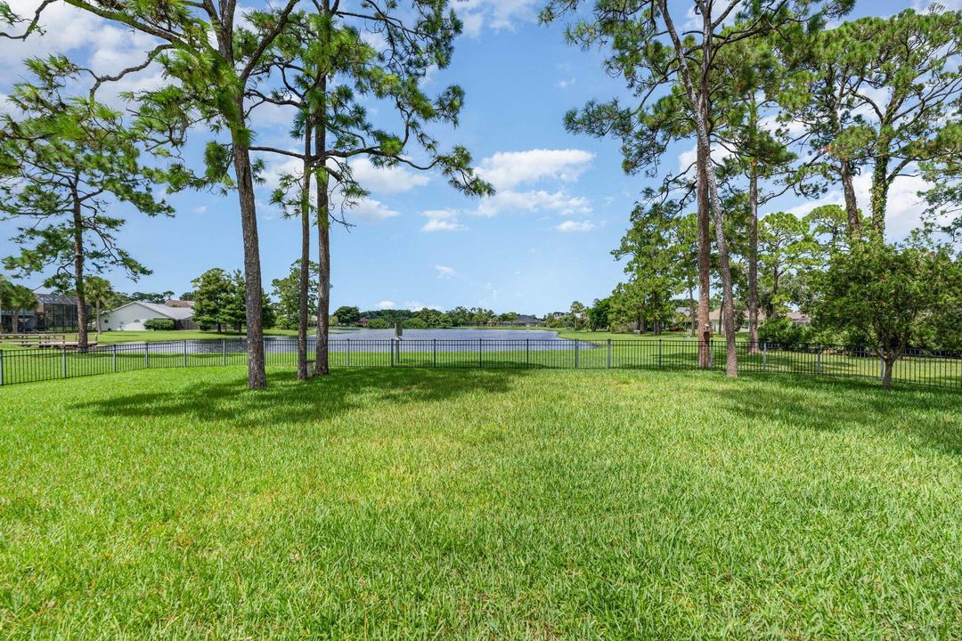 For Sale: $685,000 (4 beds, 3 baths, 2223 Square Feet)