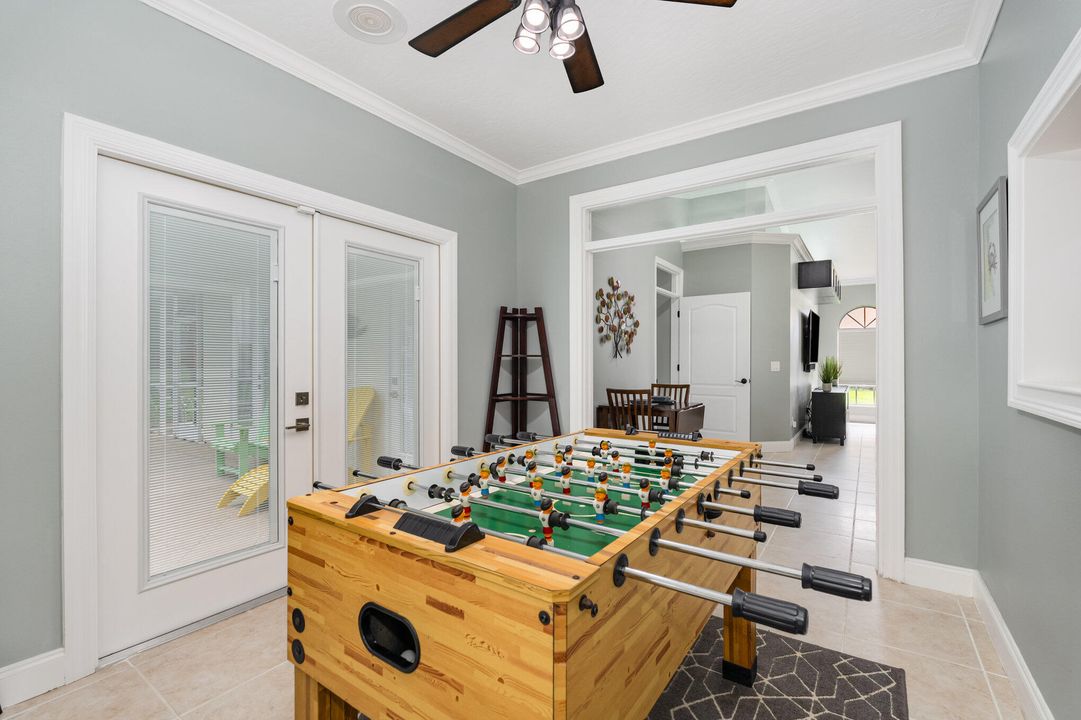 For Sale: $685,000 (4 beds, 3 baths, 2223 Square Feet)